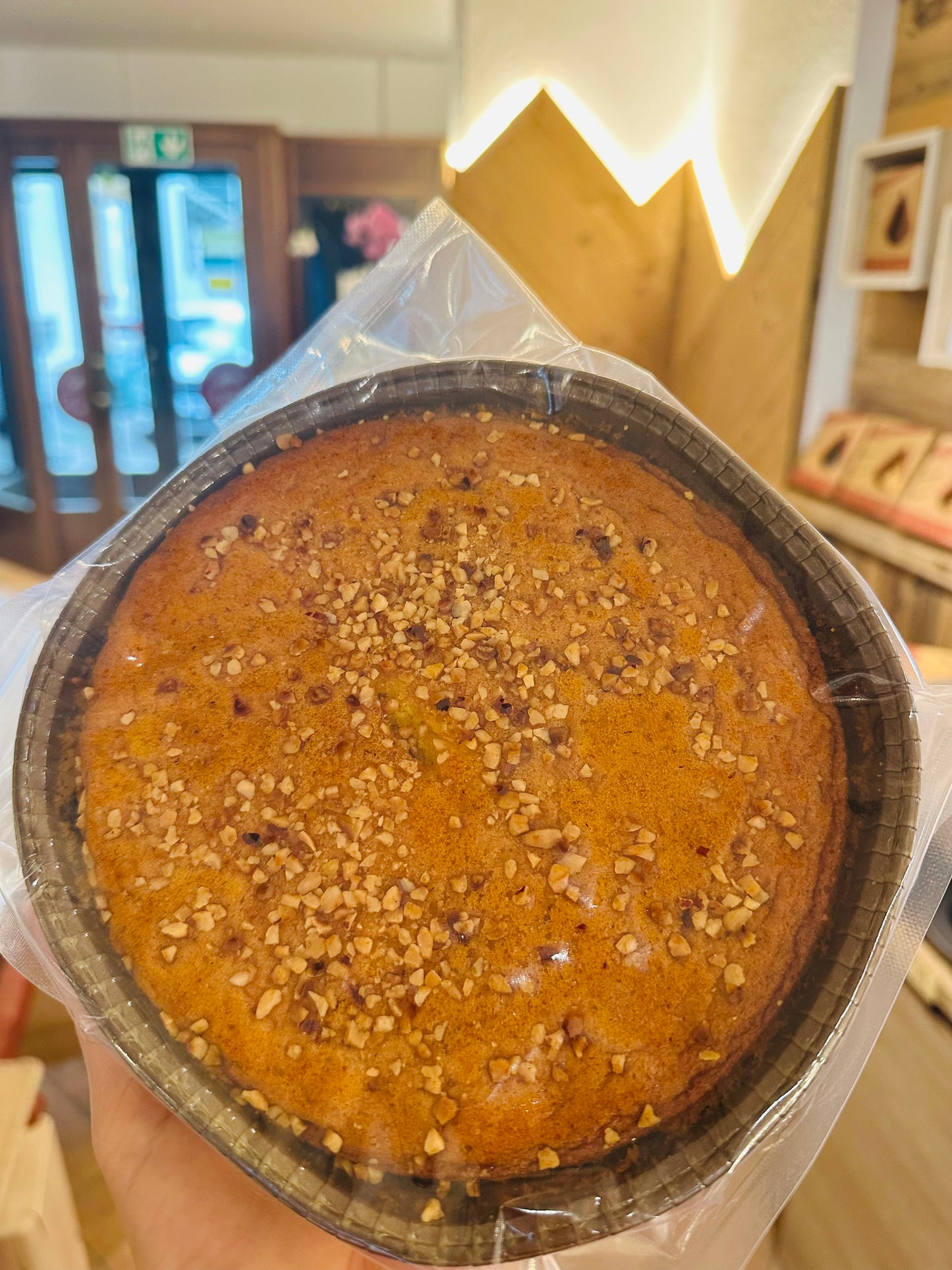 Torta di nocciola